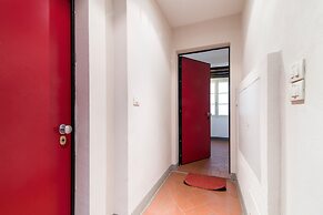 Della Scala Modern Apartment