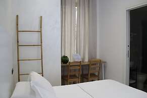 Costantino Home