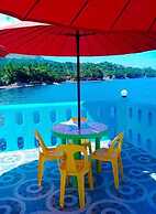 Puesta del Sol Beach Bungalows