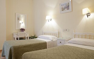 Ava Rooms