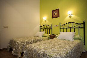 Ava Rooms