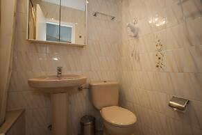 Ava Rooms