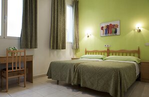 Ava Rooms
