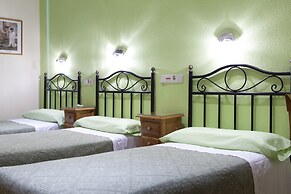 Ava Rooms