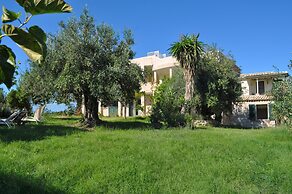 Lemoni Apartments