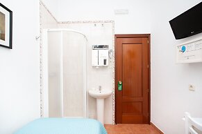 Hostal Los Alpes