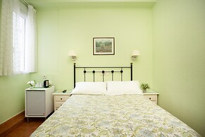 Hostal Los Alpes