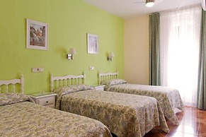 Hostal Los Alpes