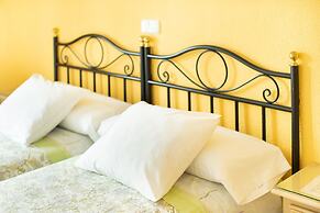 Hostal Los Alpes