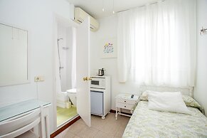 Hostal Los Alpes