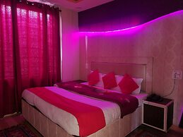 Hotel Grand Raga