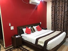 Hotel Grand Raga