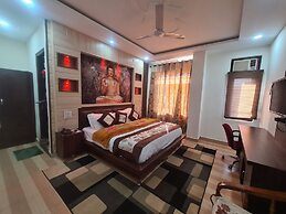 Hotel Grand Raga