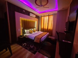 Hotel Grand Raga