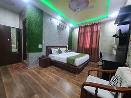Hotel Grand Raga