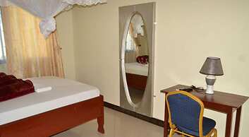 Lesa Garden Hotel