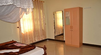 Lesa Garden Hotel