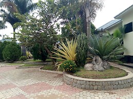 Lesa Garden Hotel
