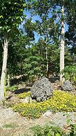 AndNindot Garden Resort