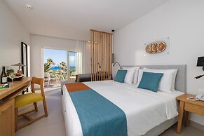 Anissa Beach & Village