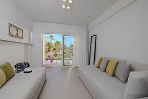 Anissa Beach & Village
