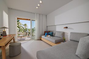 Anissa Beach & Village