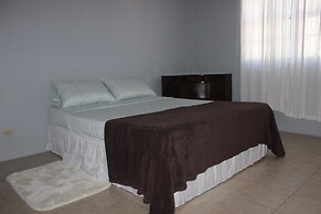 Ladyville 2Bed 2Bath