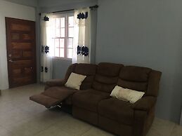 Ladyville 2Bed 2Bath