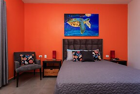 Condo Complex with an Alluring Pool & Tropical Vibes by Stella Rentals