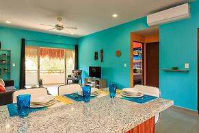 Condo Complex with an Alluring Pool & Tropical Vibes by Stella Rentals