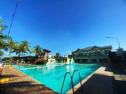 Eduardo's Resort