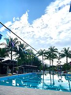 Eduardo's Resort