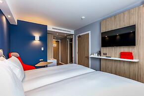 Holiday Inn Express Exeter - City Centre by IHG