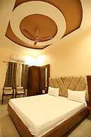 Ishwar Nain Hotel