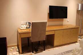 St. Moritz Business Hotel