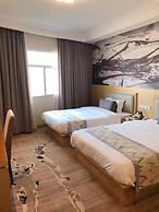 St. Moritz Business Hotel