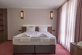 Hugo Hotel