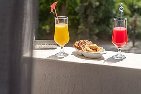Hugo Hotel