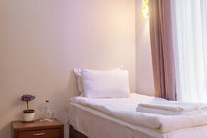 Hugo Hotel
