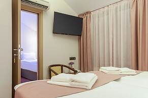 Hugo Hotel