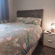 Lawnbrook Town Guest House