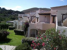 Residence Le Corti Di Marinella