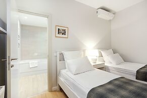 Jolly apartments