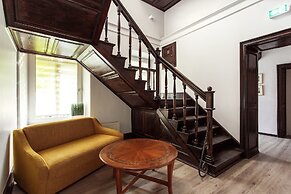 Jolly apartments