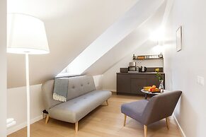 Jolly apartments