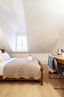 Jolly apartments