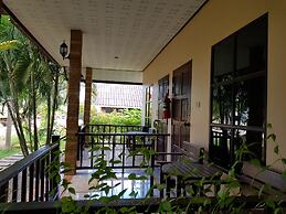 Naraya Resort