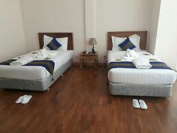 Famous Hotel Loikaw
