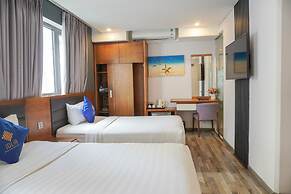 Jolia Hotel Danang Beach