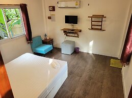 Pairom Resort